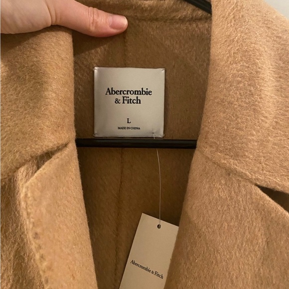 Abercrombie and fitch coat - Picture 2 of 5